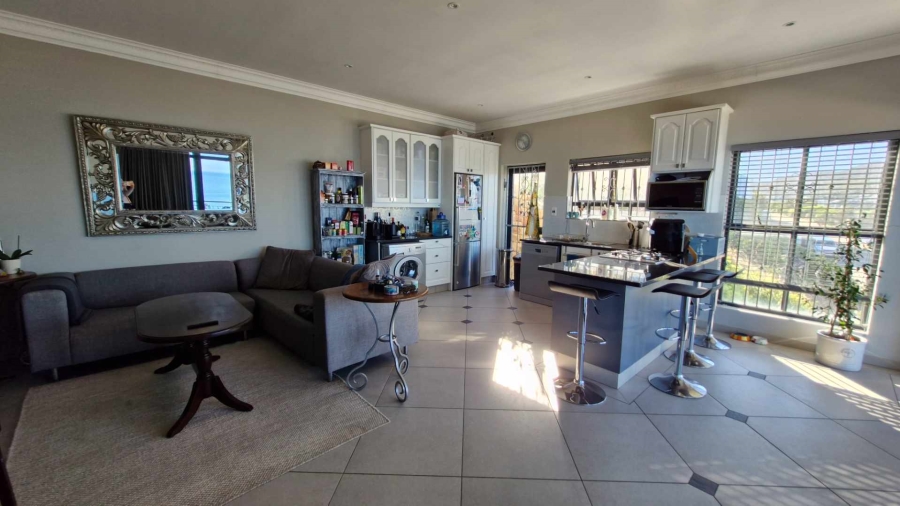 To Let 3 Bedroom Property for Rent in Cairnside Western Cape